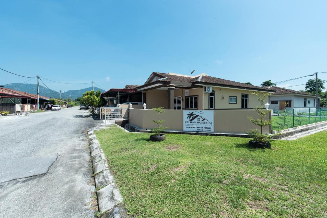 Zai Ham Homestay Pusing Luaran gambar